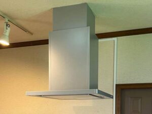 愛知キッチン取付け隊　センターレンジフードの取替　施工後